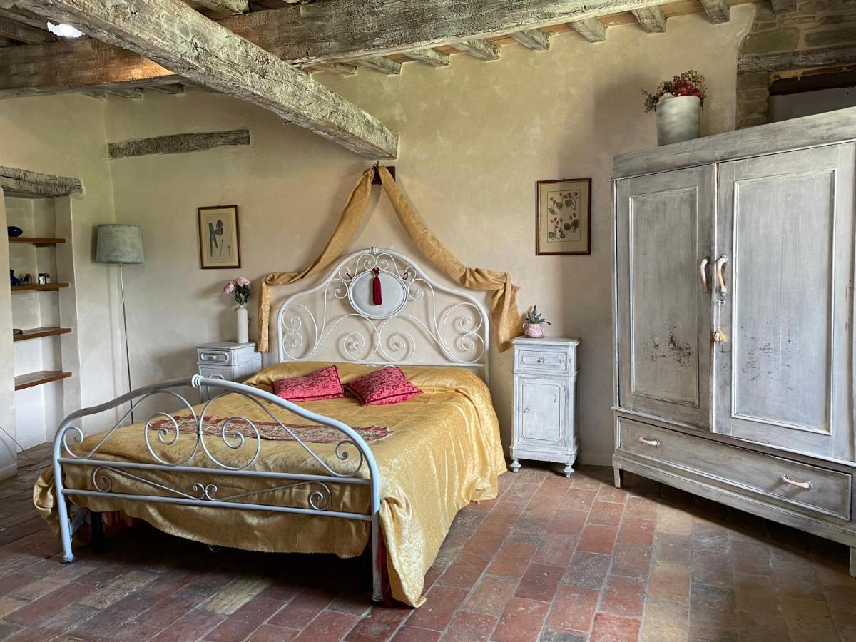 Agriturismo Biologico Castello Della Pieve Mercatello sul Metauro المظهر الخارجي الصورة