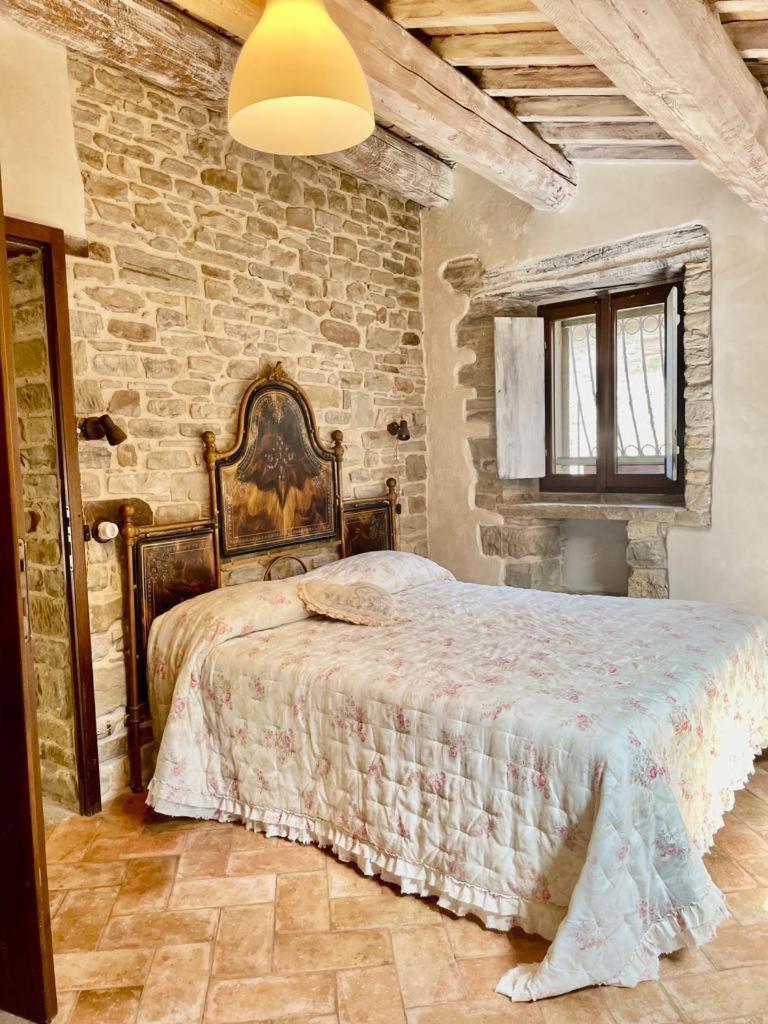 Agriturismo Biologico Castello Della Pieve Mercatello sul Metauro المظهر الخارجي الصورة