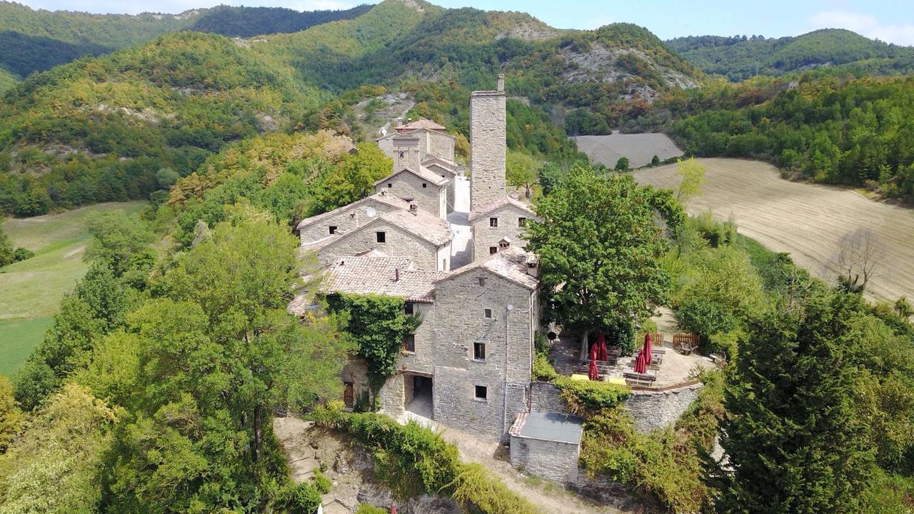 Agriturismo Biologico Castello Della Pieve Mercatello sul Metauro المظهر الخارجي الصورة